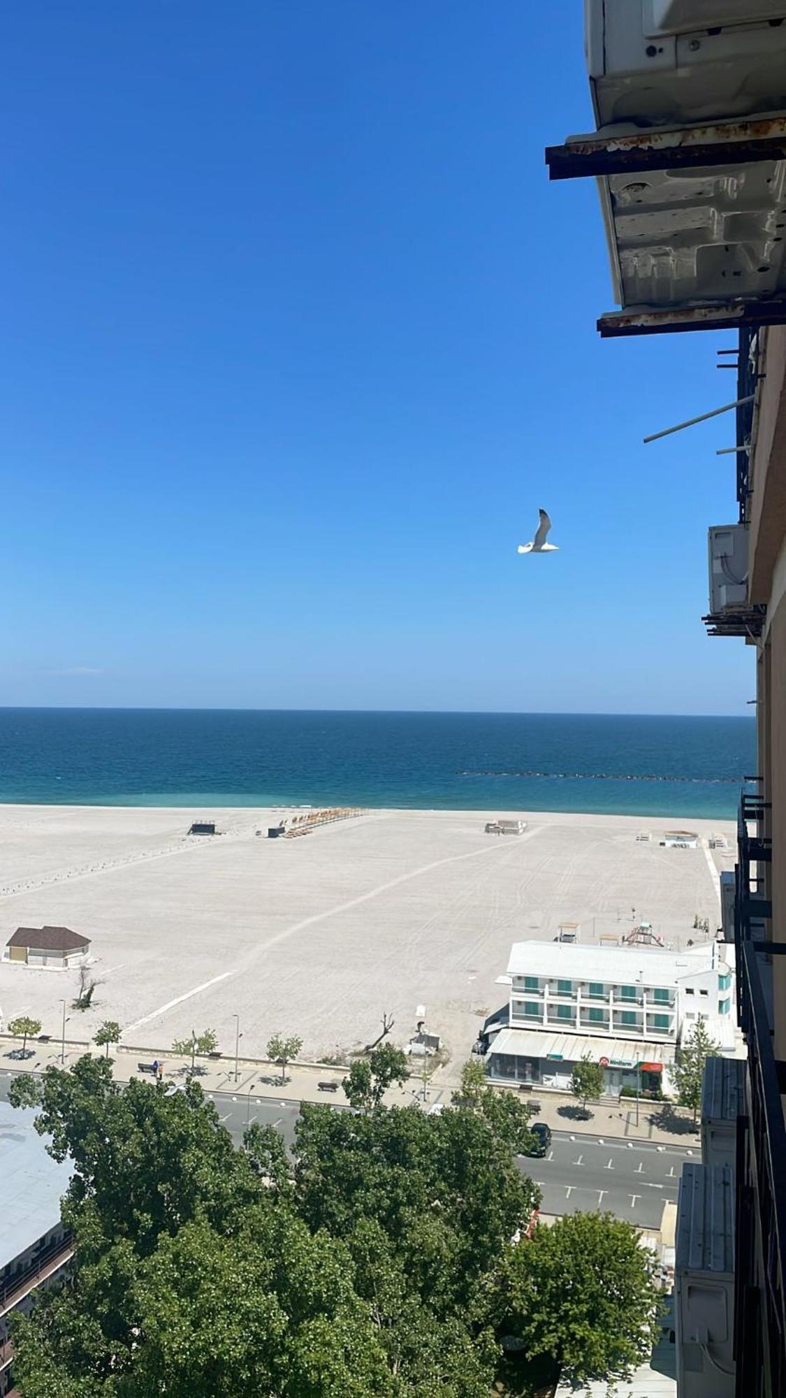 Astoria Patria Hotel Мамая Екстериор снимка