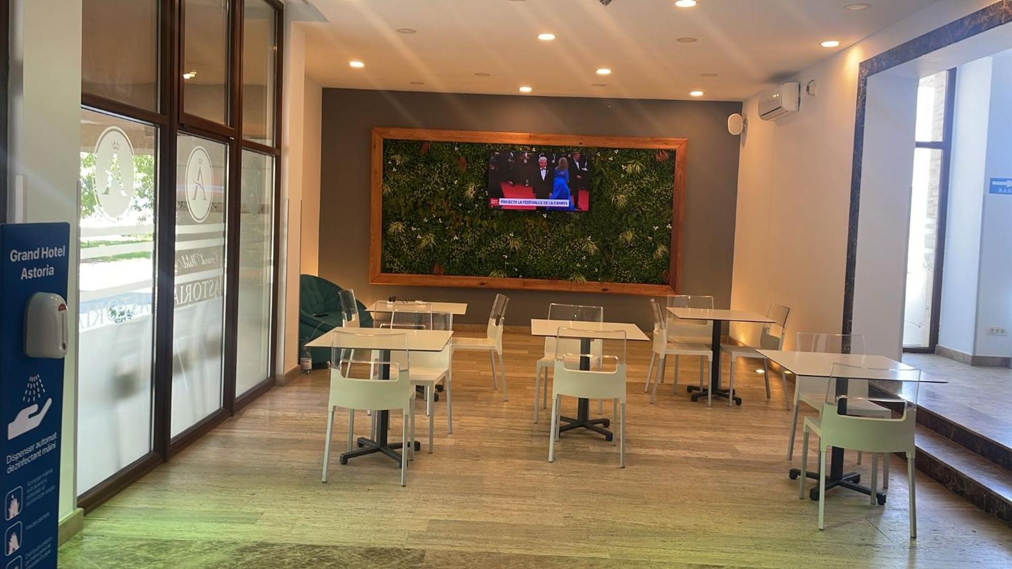 Astoria Patria Hotel Мамая Екстериор снимка
