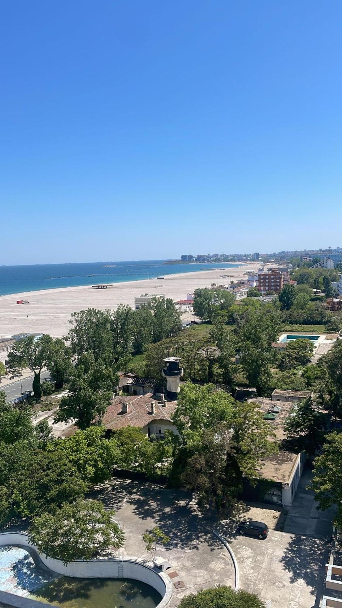 Astoria Patria Hotel Мамая Екстериор снимка